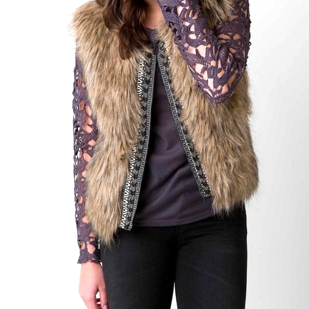Miss Me Faux Fur Cable Knit Vest - Size L
